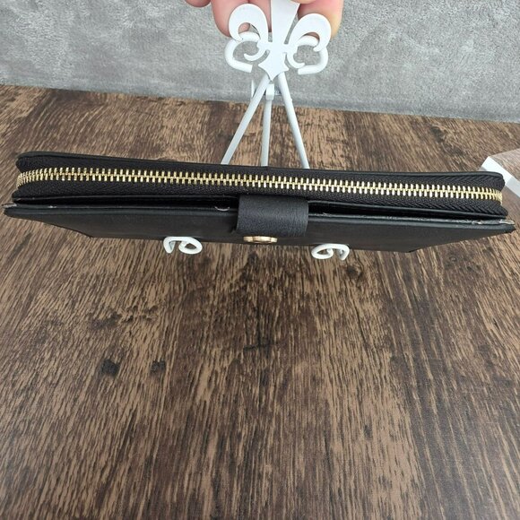 Prettyzys Faux Leather Wallet Black Gold Zip Card Slot ID Snap 2 Section Classic - Picture 5 of 13